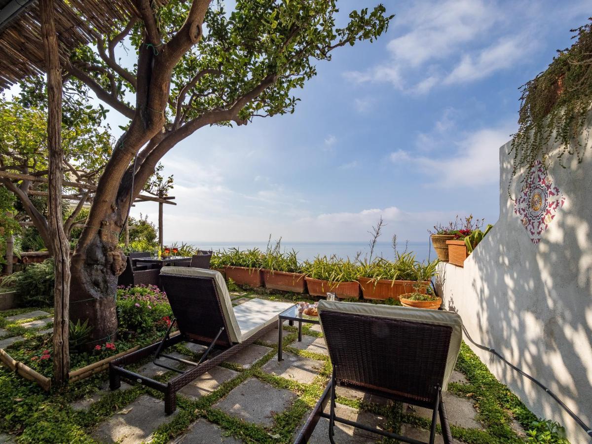 Scorcio D' Oltremare - Sea View Apt In Positano Exteriör bild